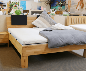 Massivholz Bettgestell 